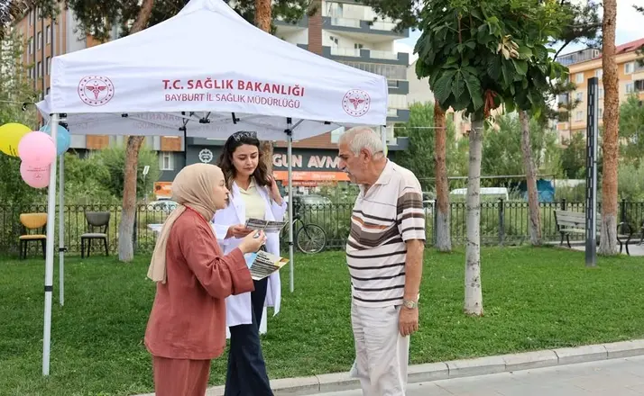 Dünya İntiharı Önleme Günü’nde vatandaşlar bilgilendirildi
