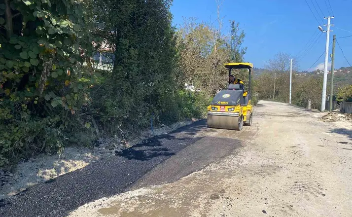 Düzce’de asfalt yama çalışmaları sürüyor
