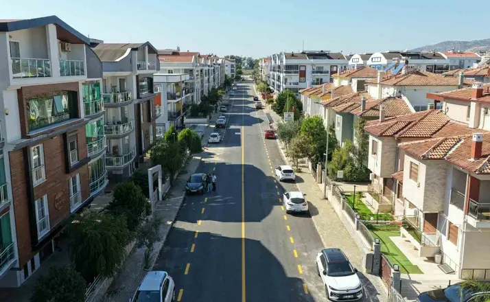 Efeler’de Dedekuyusu Caddesi’nde asfalt çalışmaları tamamlandı
