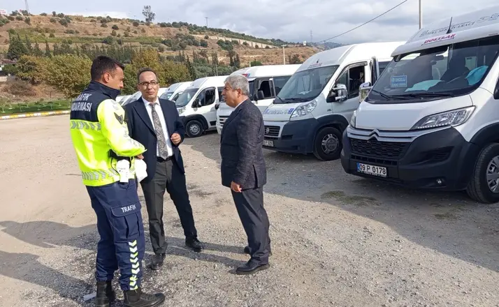 Efeler’de öğrencilerin güvenliği için servisler denetlendi

