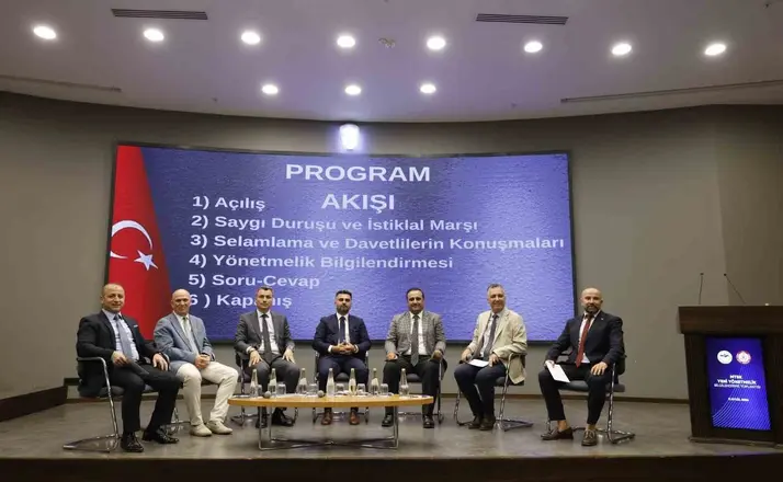 Ehliyette yeni sınav sistemi uygulaması İzmir’de anlatıldı
