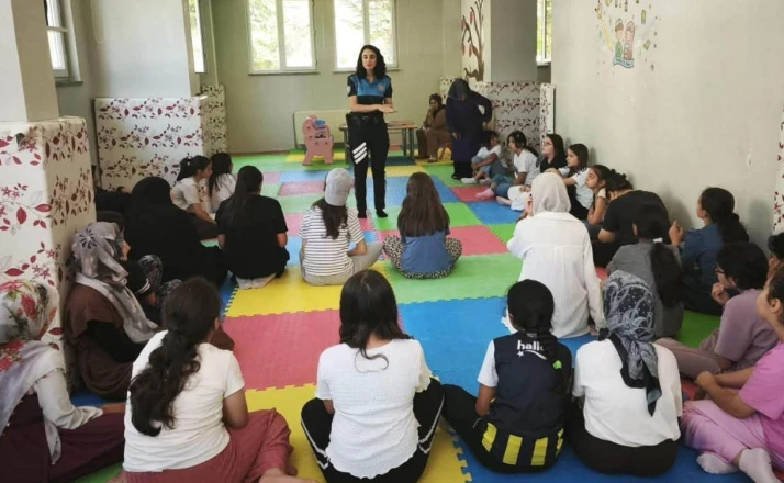 Erzincan’da Kur’an kurslarında bin 215 öğrenciye güvenlik eğitimi 