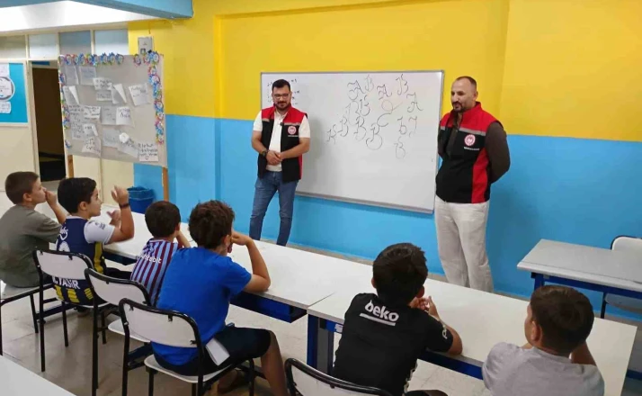 Erzincan’da öğrencilere modern tarım uygulamaları anlatıldı 
