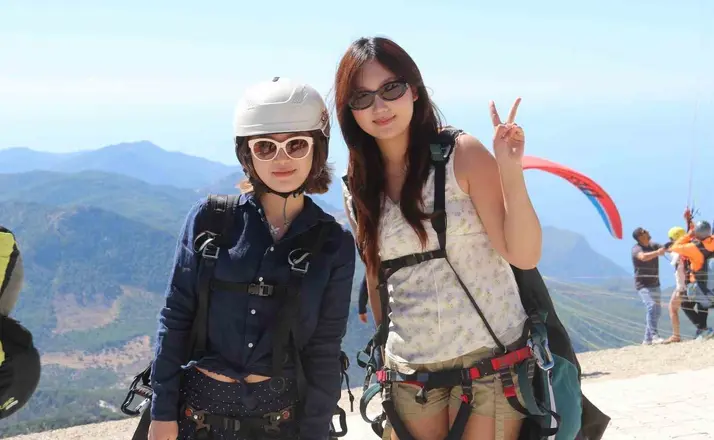 Fethiye’de gökyüzünde her 3 kişiden biri Çinli

