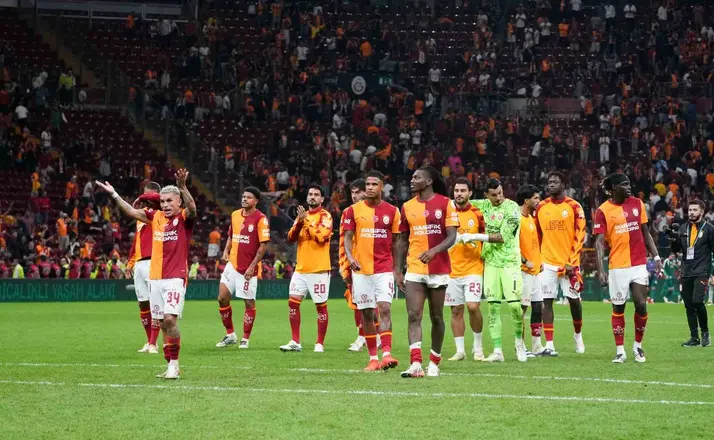 Galatasaray ligde evindeki yenilmezliğini sürdürdü
