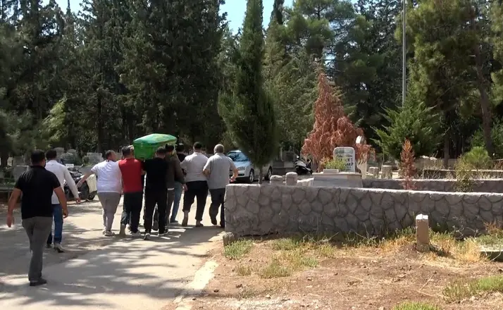 Gaziantep’te eşi tarafından öldürülen kadın Kilis’te defnedildi
