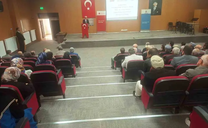 Hisarcık’ta "Peygamberimiz ve Güzel Ahlak" konulu konferans
