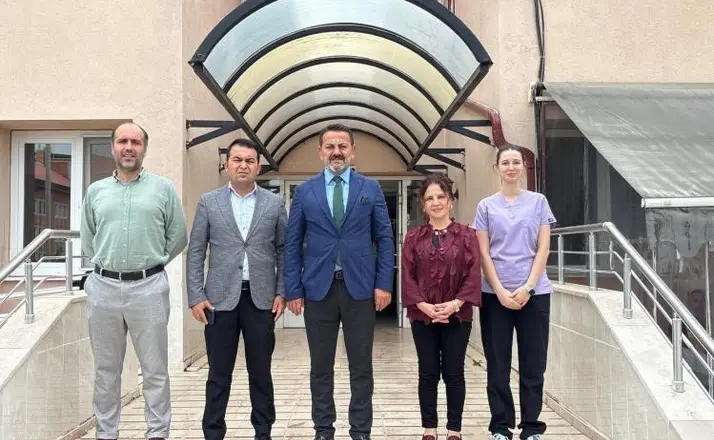 İl Müdürü İlhan, huzurevindeki çalışmaları inceledi
