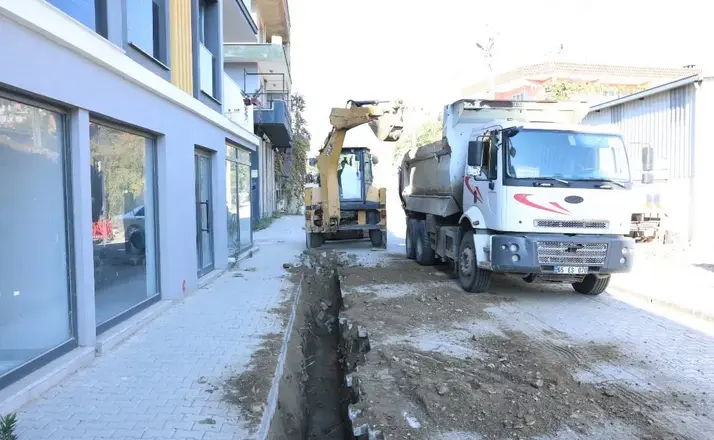 İncirliova Sandıklı Mahallesi’nde altyapı çalışmaları sürüyor

