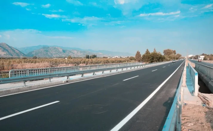 İncirliova’da ulaşımı kolaylaştıracak köprü hizmete açıldı 