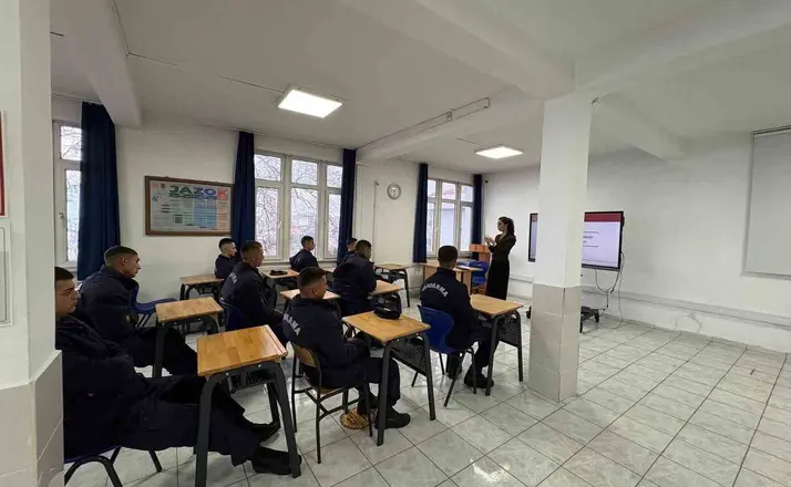 Jandarma personeline kadına şiddetle mücadele eğitimi
