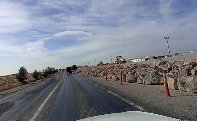 Kara Yollarında Çalışma Uyarısı