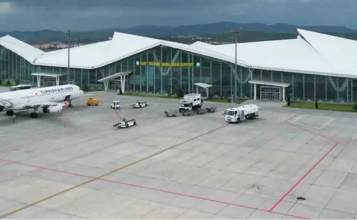 Kars Harakani Havalimanı’nda 8 ayda 423 bin yolcu trafiği
