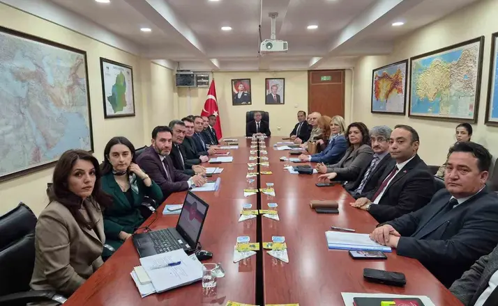 Kars’ta kadına yönelik şiddetle mücadele masaya yatırıldı

