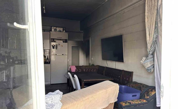 Kastamonu’da ev yangınında baba-oğul yaralandı 