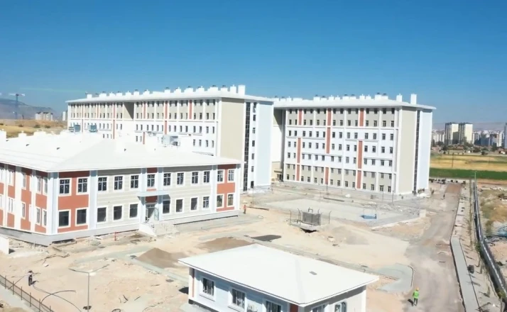 Kayseri’de 3 bin kişilik öğrenci yurdu inşaatı tamamlandı 