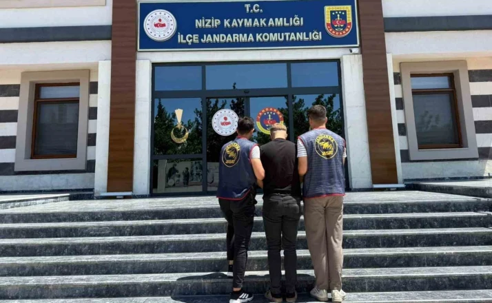 Kesinleşmiş 10 yıl cezayla aranan 2 şahıs yakalandı 