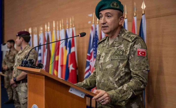 KFOR, Kosova’daki İbre Nehri üzerindeki ana köprüde varlığını azaltıyor 