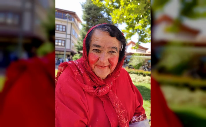 Konya'nın ‘Kırmızılı Kadını’ hayatını kaybetti