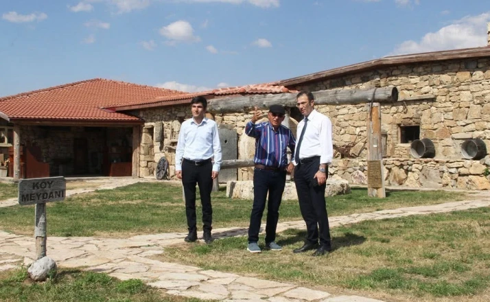KUDAKA ile Kenan Yavuz Etnografya Müzesi arasında kültürel miras ve turizm iş birliği görüşmesi 