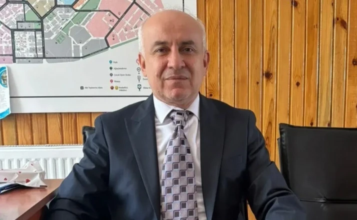 Kütahya’da Doç. Dr. Hasan Basri Karayel’e uluslararası onur 