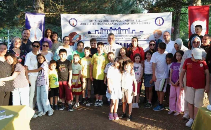 Kütahya’da ’DPÜ Çocuk Yaz Atölyeleri’ aile pikniğiyle sona erdi 