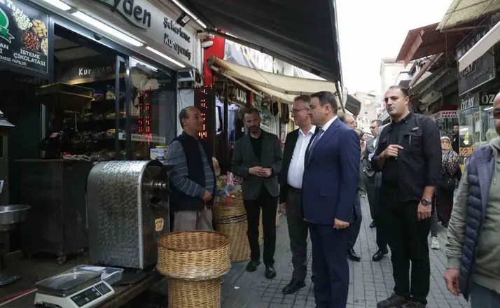 Kütahya’nın tarihi çarşısında dönüşüm başladı, 96 iş yeri yenilenecek
