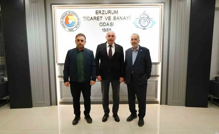 Lila kağıt yönetim kurulu başkanı Öğücü’den Başkan Özakalın’a teşekkür ziyareti
