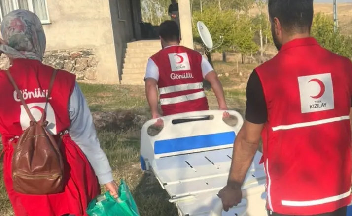 Muradiyeli Havin’e medikal yatak desteği
