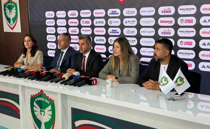 Nahit Eren: "122 bin insan ilk 10 dakikada bilet almak istedi’’
