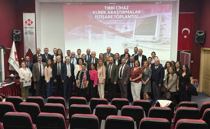 Prof. Dr. Özer: "İlaç alanındaki deneyimlerimizi, tıbbi cihaz alanına da taşımak istiyoruz"
