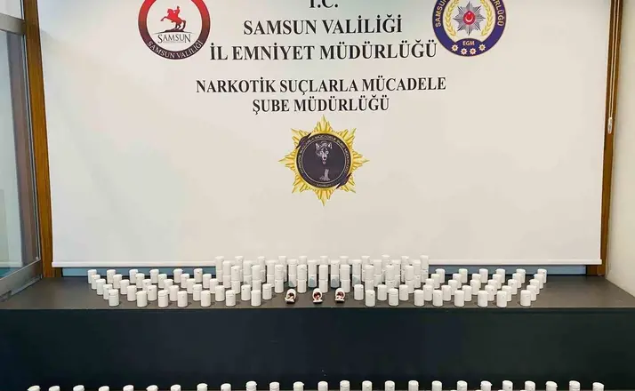 Samsun’da 10 bin 104 sentetik ecza hap ele geçirildi
