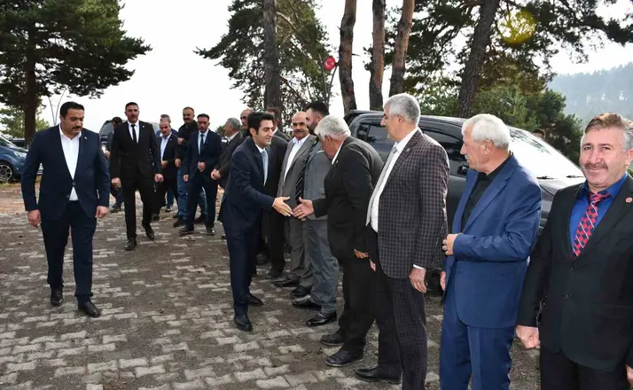 Sarıkamış Kaymakamı Aslantatar, muhtarlarla bir araya geldi
