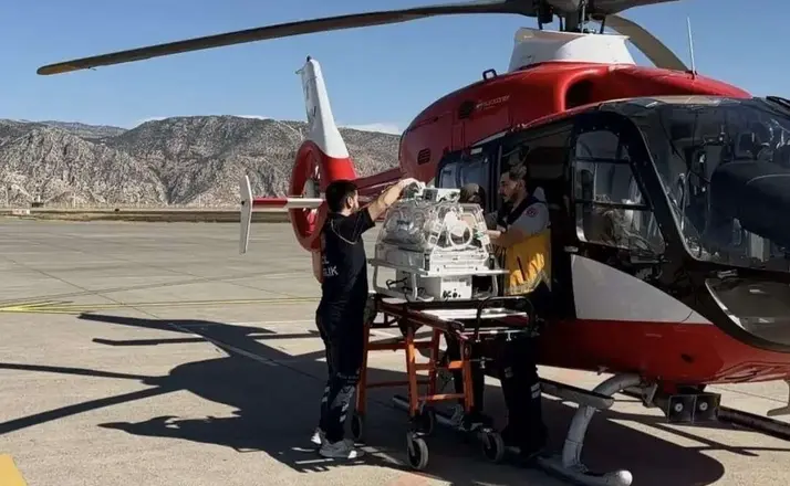Silopi’de hasta bebek için helikopter ambulans havalandı
