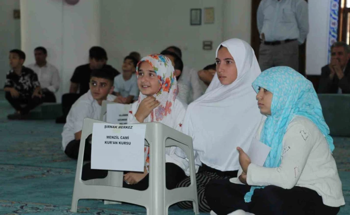 Şırnak’ta Yaz Kur’an Kurslarında final coşkusu: Şampiyonlara mükafatları verildi 