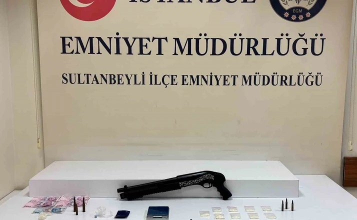 Sultanbeyli’de uyuşturucu operasyonu: 2 kişi tutuklandı 