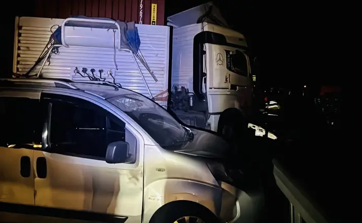 TAG Otoyolu’nda zincirleme kaza: 5 yaralı
