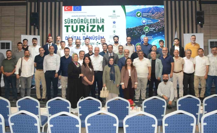 Tatvan’da "Sürdürülebilir turizm ve dijital dönüşüm" çalıştayı gerçekleştirildi 