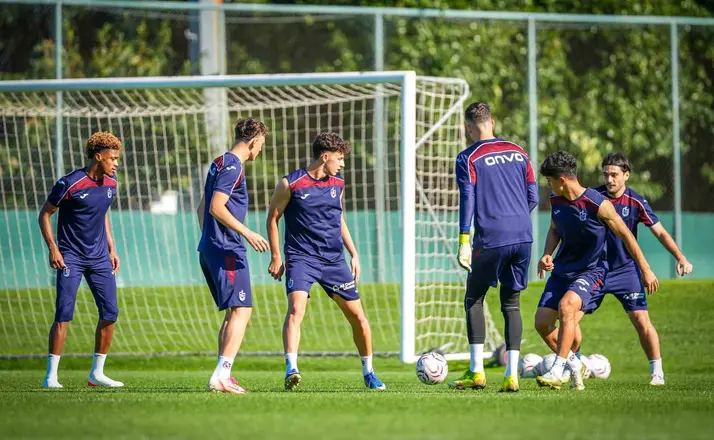Trabzonspor, Çaykur Rizespor maçı hazırlıklarına başladı

