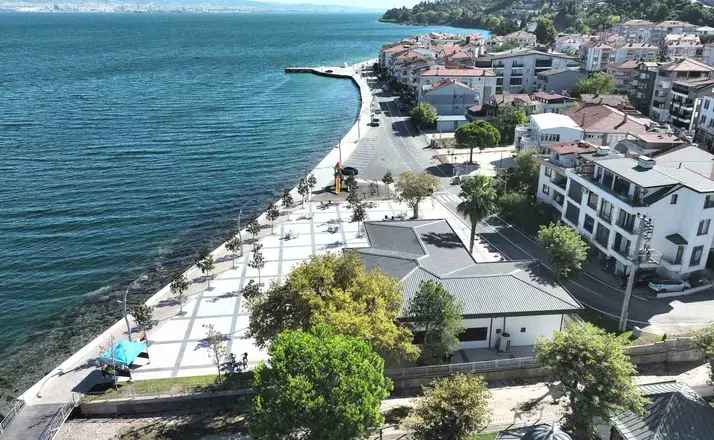 Ulaşlı sahiline 460 metrelik dalga kırıcı set yapıldı
