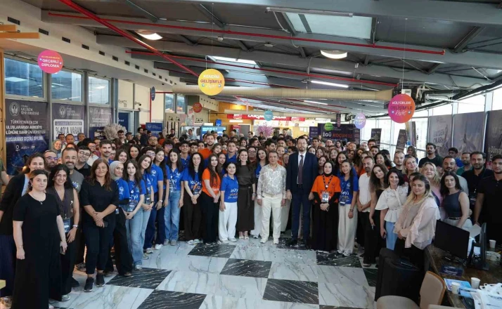 Üniversite tercihinde adaylara akademik ve kariyer imkanları anlatıldı 