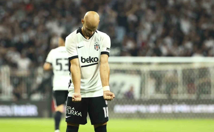 Vaclav Cerny bu sezon ilk kez gol sevinci yaşadı 