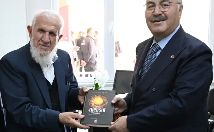 Vali Köşger; "İslam, okyanus gibidir"

