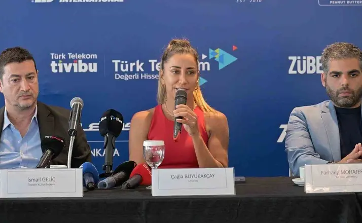 WTA 125 Türk Telekom Ankara Open açılış toplantısında basın mensuplarıyla buluştu
