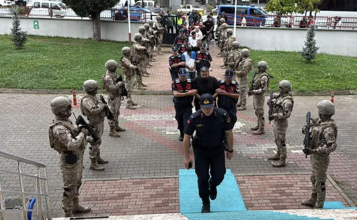 Yasa dışı bahis ağına Konya merkezli büyük operasyon! 22 isim adliyede