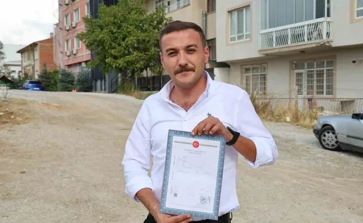 ‘Yatırımın yok’ diyenlere ahirete yatırım yaparak cevap verdi
