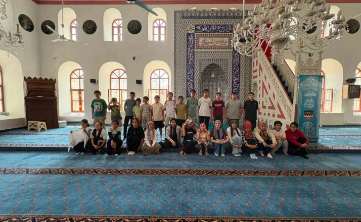 Yaz Kur’an kursları arası bilgi yarışması düzenlendi 