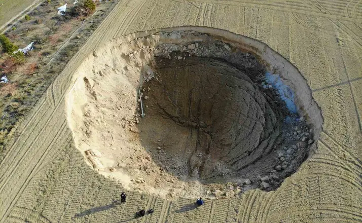 Yeraltı suyu alarm veriyor: Konya’daki obruk sayısı 704’e ulaştı