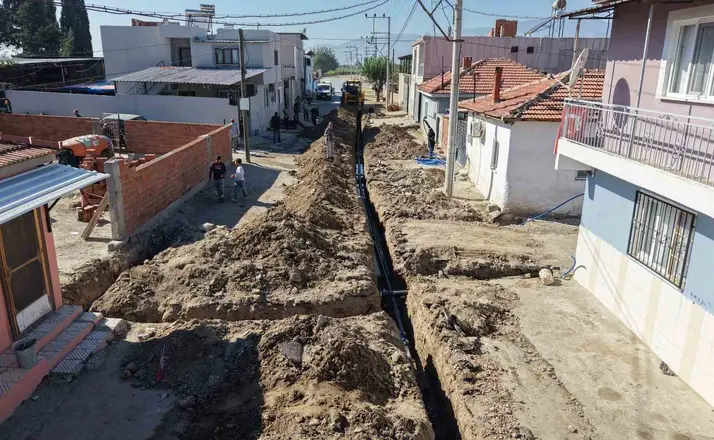 Yeşilköy’ün 40 yıllık içme suyu altyapısı yenilendi
