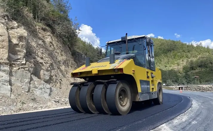 Yığılca-Yedigöller yolunda 5,5 kilometrelik asfalt çalışması tamamlandı
